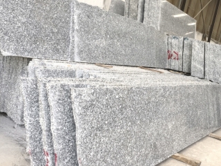 Nhận báo giá đá trắng suối lau cập nhật hôm nay