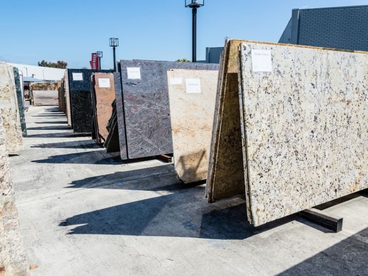 Phân biệt đá hoa cương tự nhiên vs nhân tạo